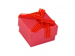 Подарочная коробка красного цвета